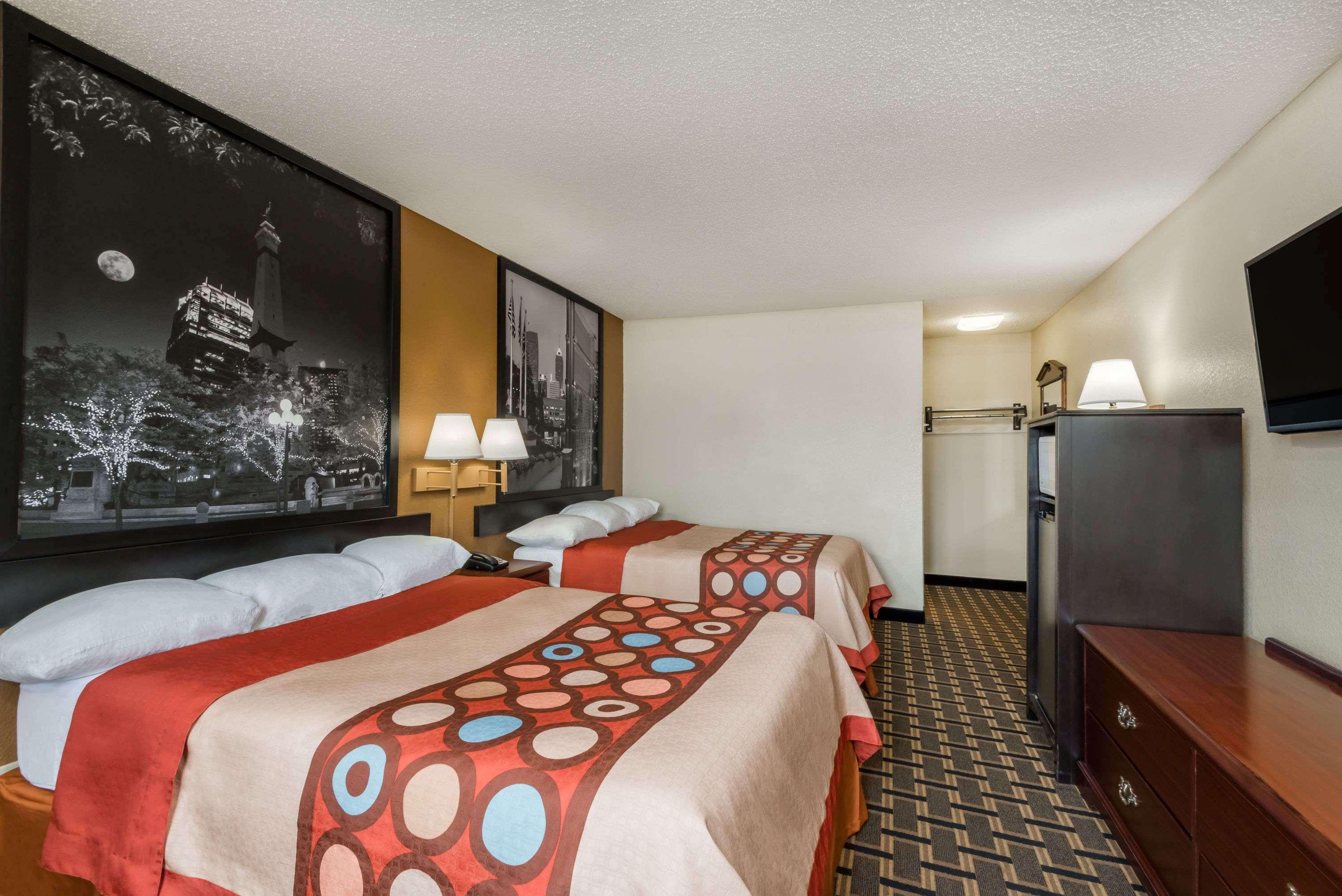 Hotel Super 8 By Wyndham Indianapolis/Ne/Castleton Area Zewnętrze zdjęcie