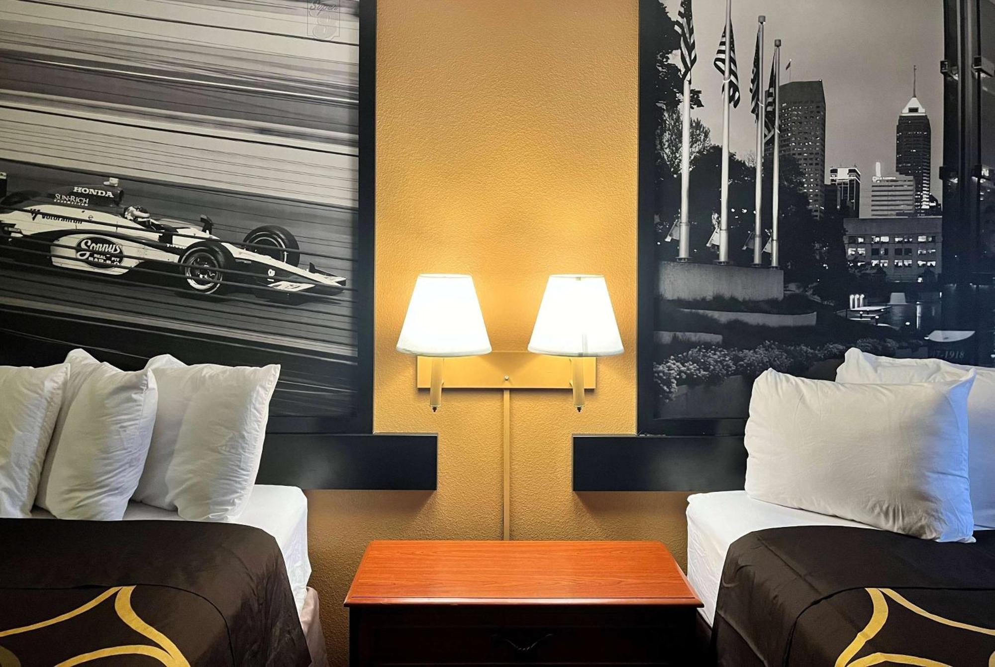 Hotel Super 8 By Wyndham Indianapolis/Ne/Castleton Area Zewnętrze zdjęcie