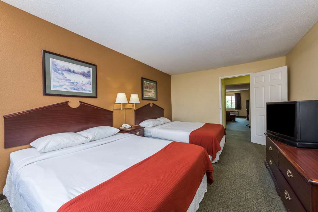 Hotel Super 8 By Wyndham Indianapolis/Ne/Castleton Area Pokój zdjęcie