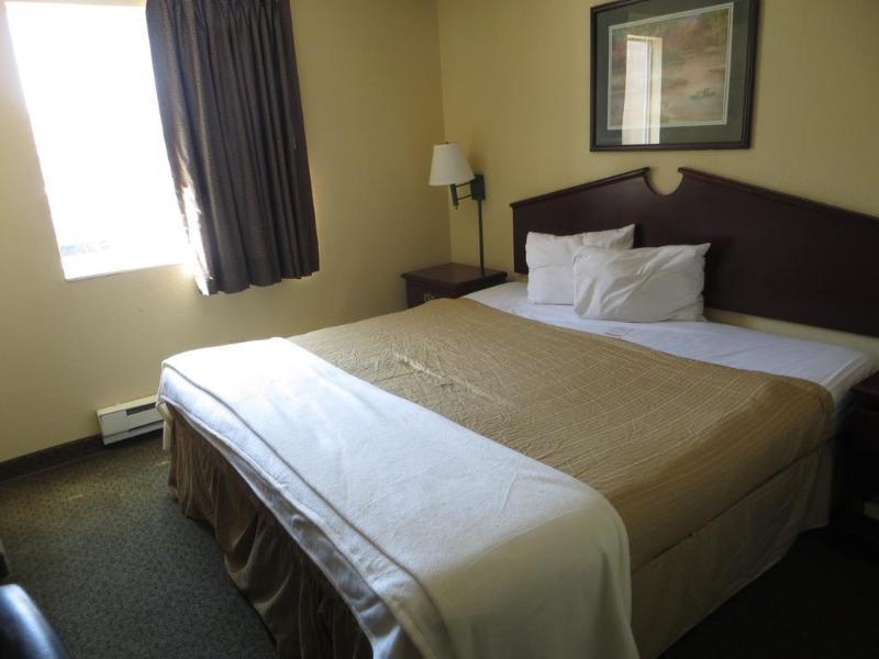 Hotel Super 8 By Wyndham Indianapolis/Ne/Castleton Area Zewnętrze zdjęcie